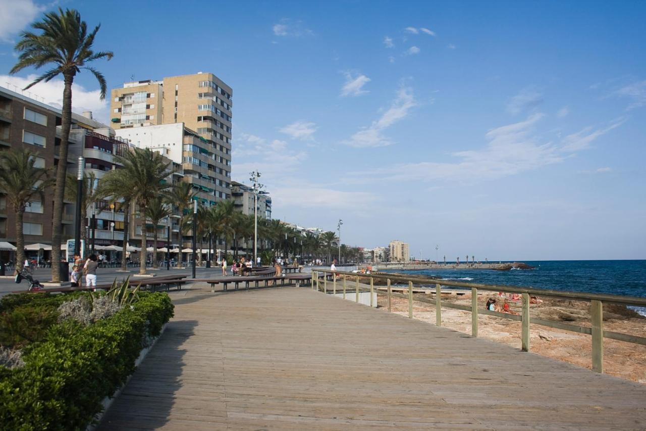 Homely Apartments Playa De Los Locos Torrevieja Exteriér fotografie